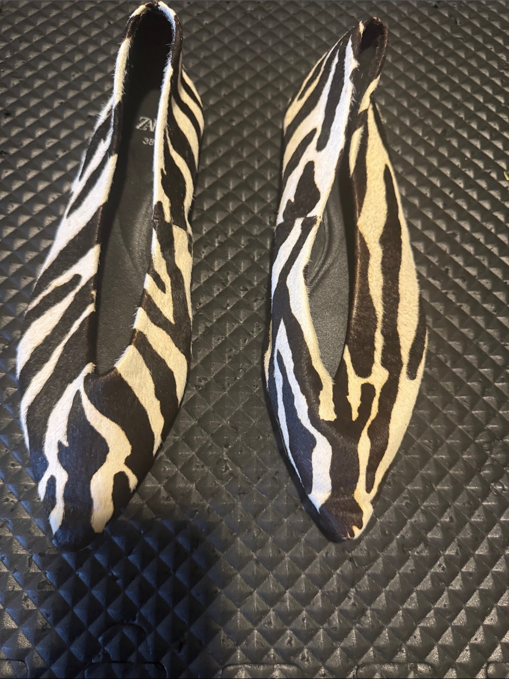 Zara Zebra-Pattern Pointed Toe Flats in Black and Cream